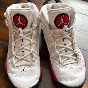 Jordan Athletic Shoes White and Red